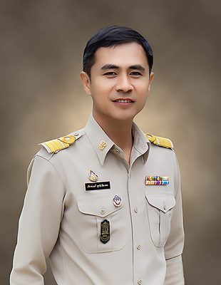 นายภัทรนนท์ สุทธิเพียงคะ