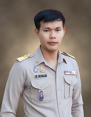 นายอุทิศ วิสิทธิ์